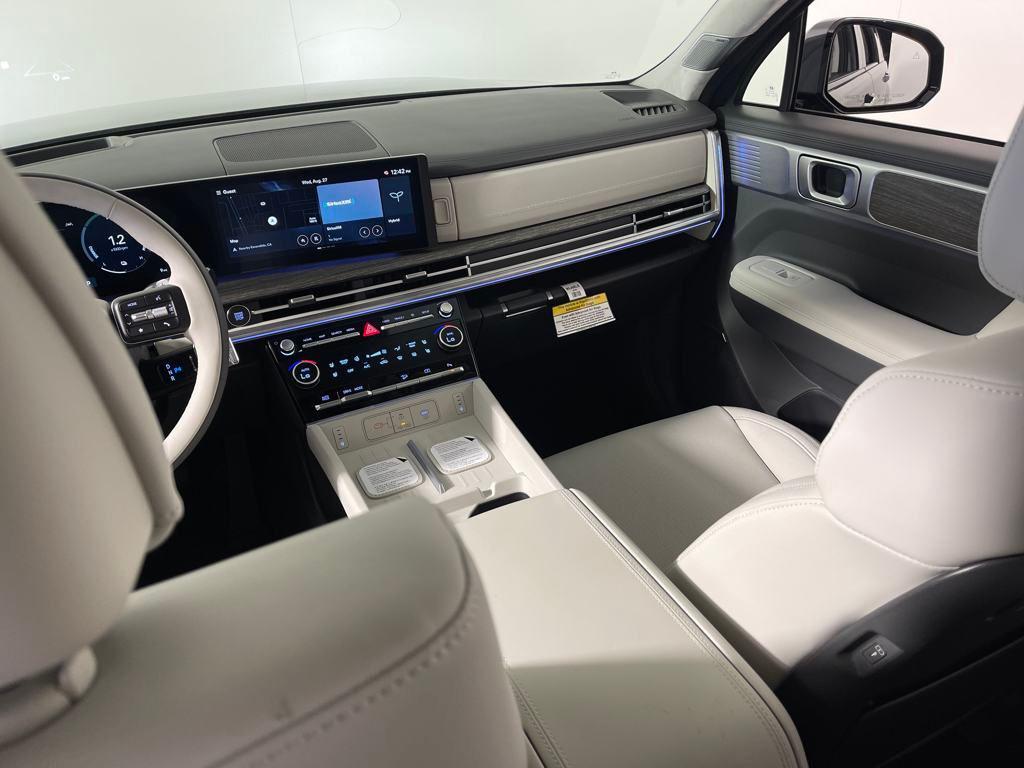 2026 Hyundai Santa Fe Calligraphy - Photo 17