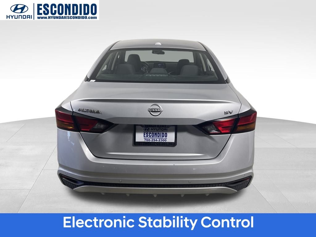 2023 Nissan Altima 2.5 SV photo 4