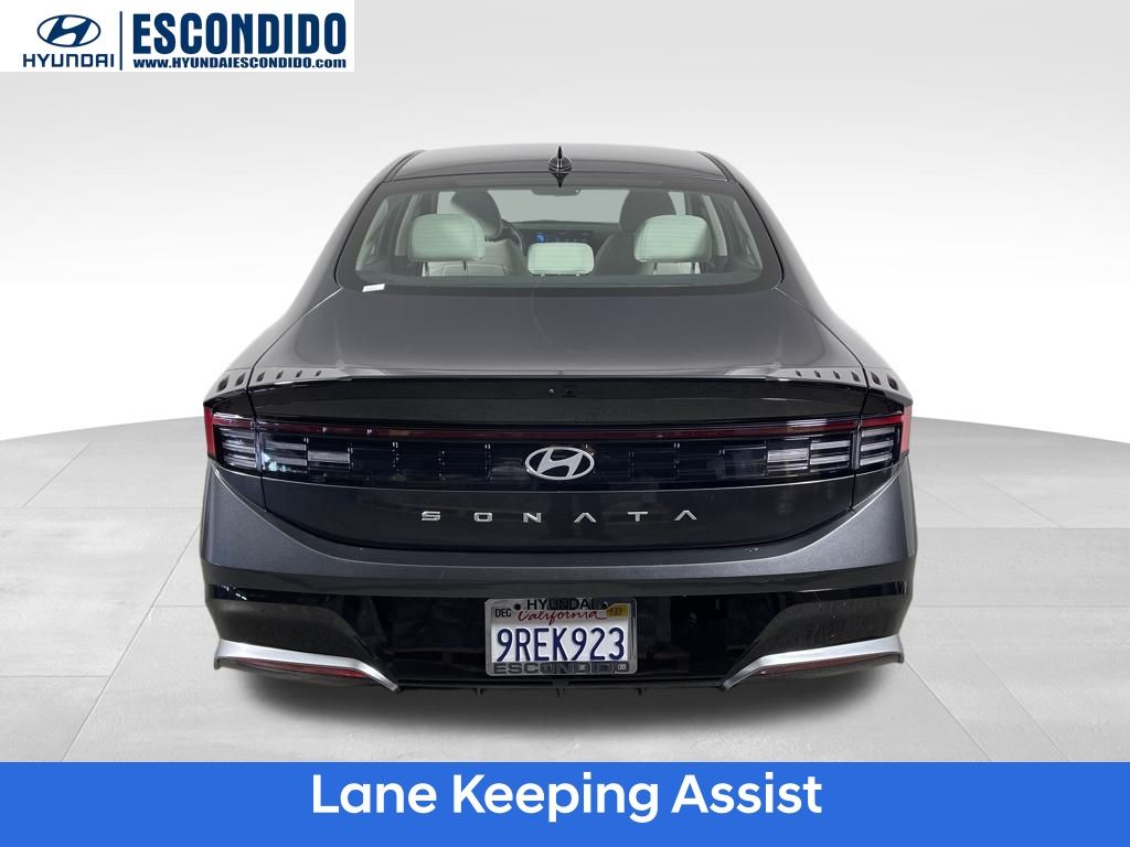 2024 Hyundai Sonata SEL photo 3