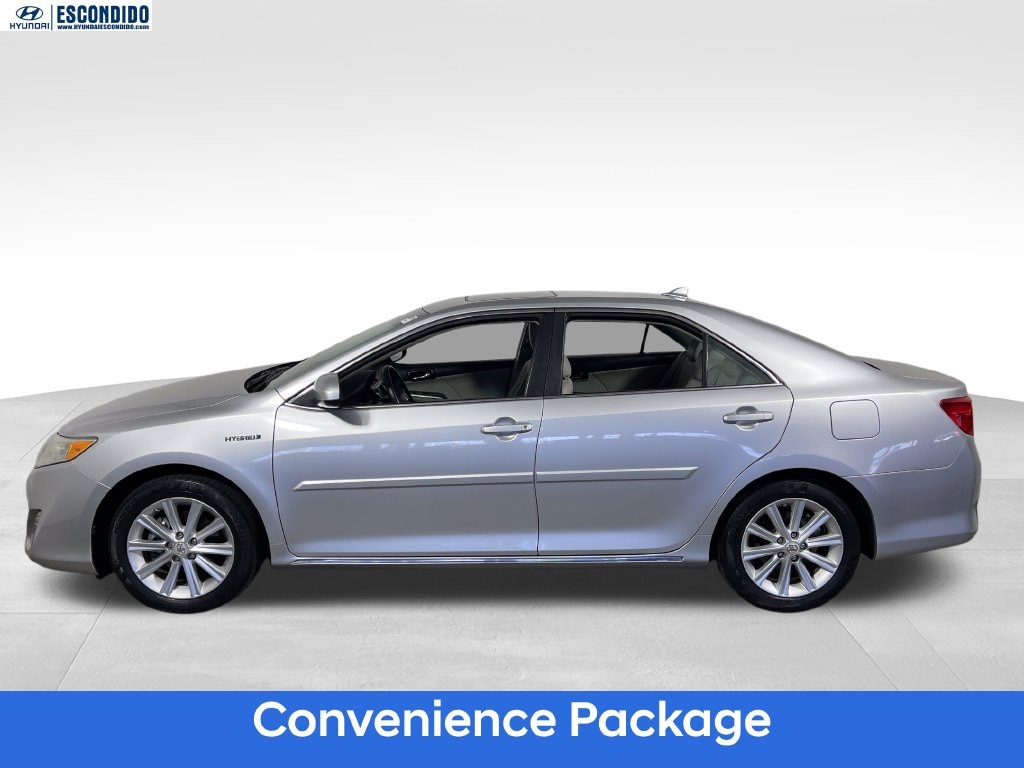 Used 2013 Toyota Camry Hybrid XLE Sedan