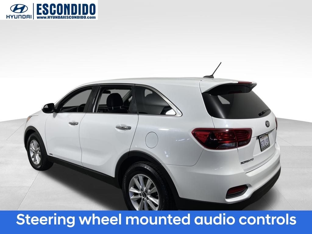 Used 2020 Kia Sorento LX SUV