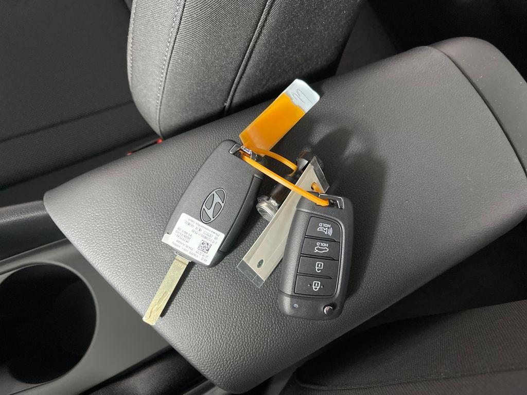 2026 Hyundai Elantra SE - Photo 26