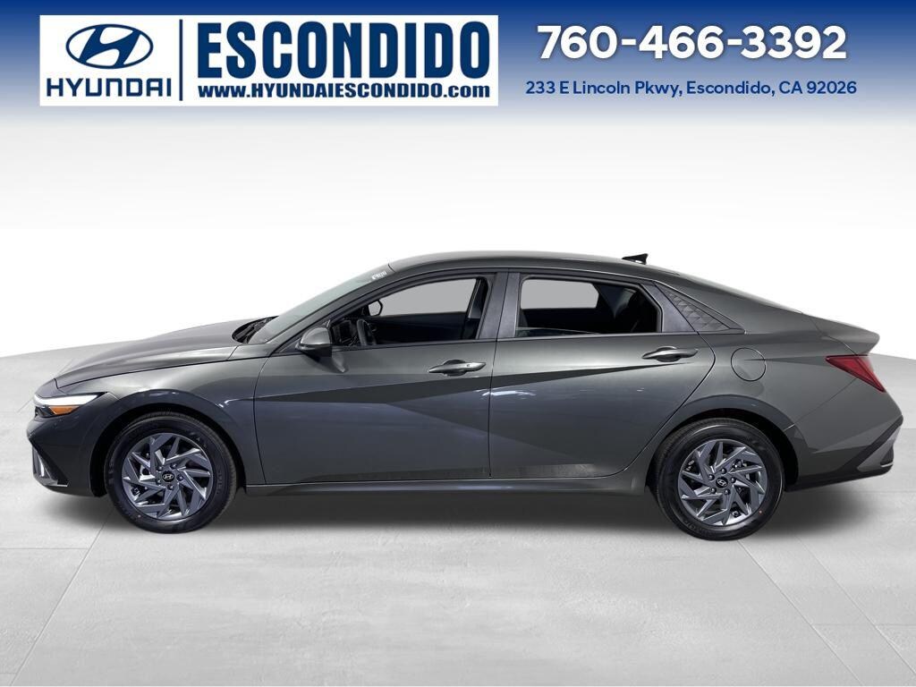 New 2026 Hyundai Elantra Hybrid Blue Sedan