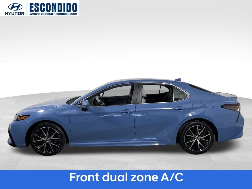 2023 Toyota Camry SE photo 2