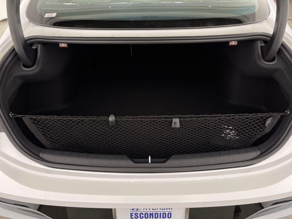 2026 Hyundai Sonata SEL - Photo 10