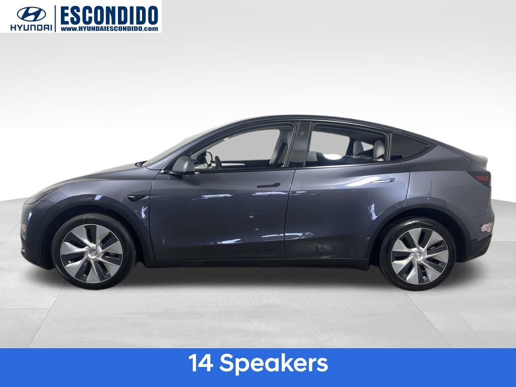 Used 2023 Tesla Model Y Long Range with VIN 7SAYGDEE9PF882956 for sale in Kansas City