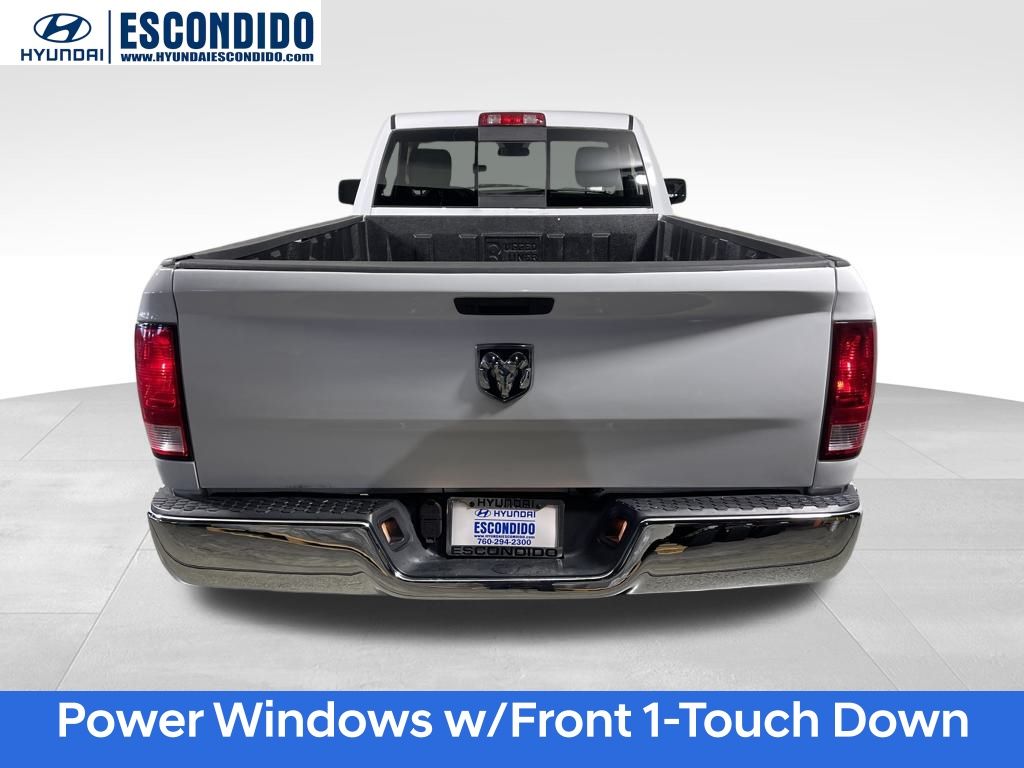 2019 Ram 1500 Classic Tradesman photo 4