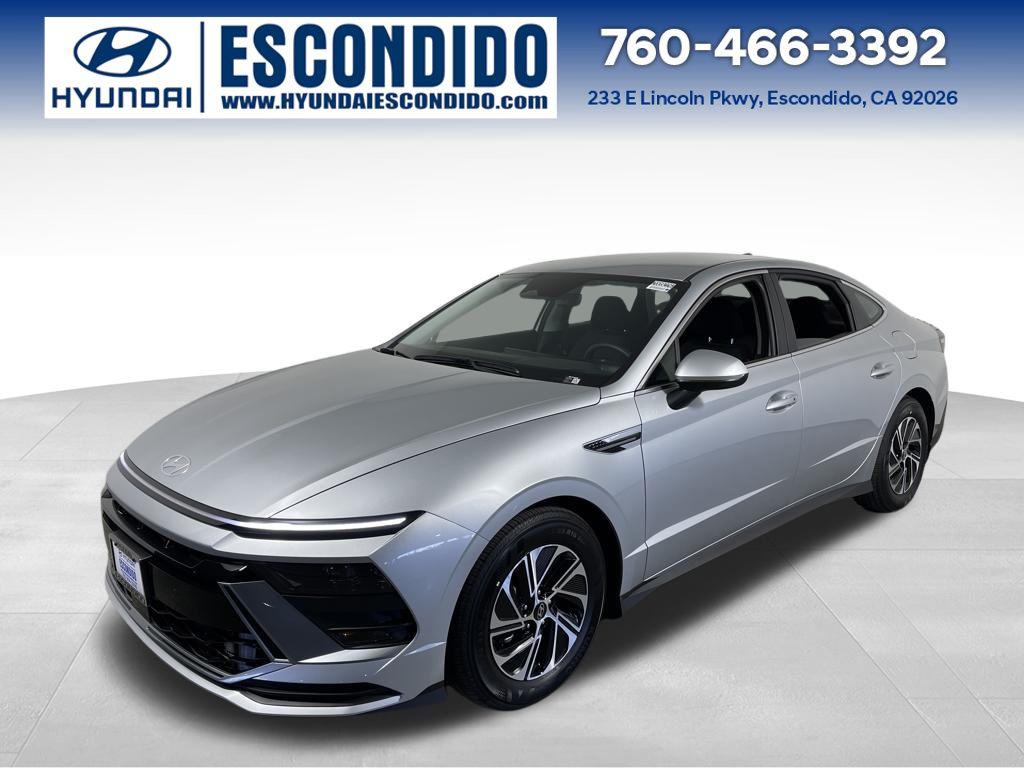 2026 Hyundai Sonata Hybrid Sedan 