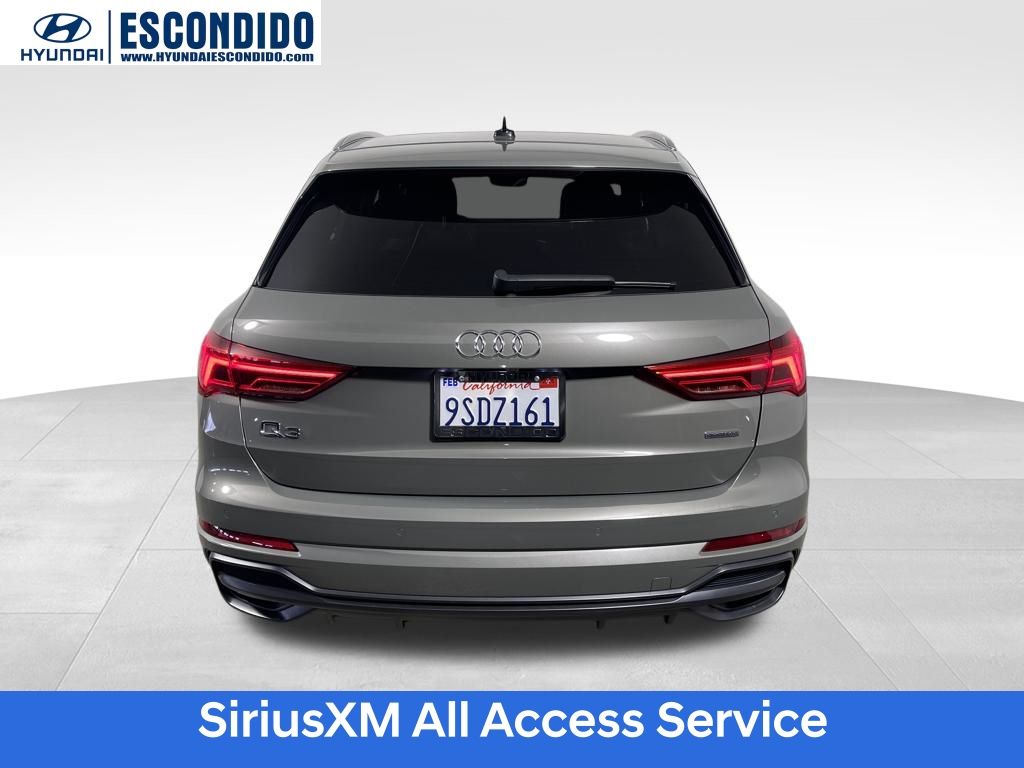 2021 Audi Q3 S line Premium photo 4