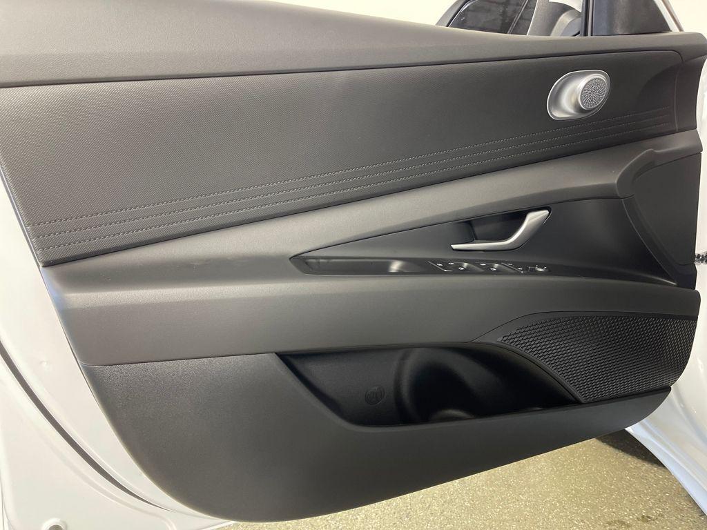 2026 Hyundai Elantra SE - Photo 19