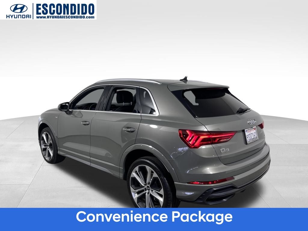 2021 Audi Q3 S line Premium photo 3