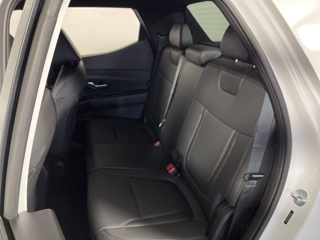 2026 Hyundai Santa Cruz SEL - Photo 13