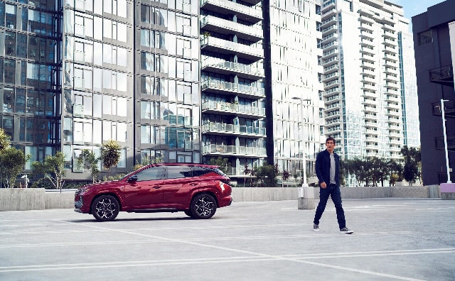 2022-Hyundai-TucsonNLine-SUV-L03 (2)-640x396.jpg