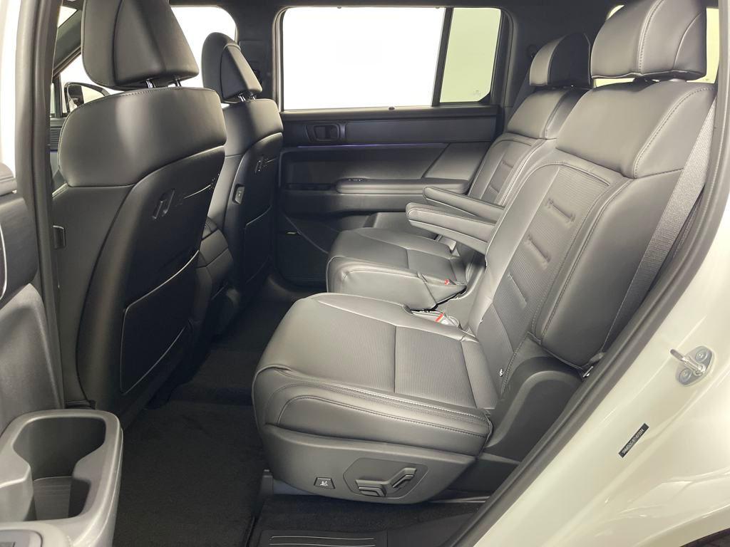 2026 Hyundai Santa Fe Calligraphy - Photo 13