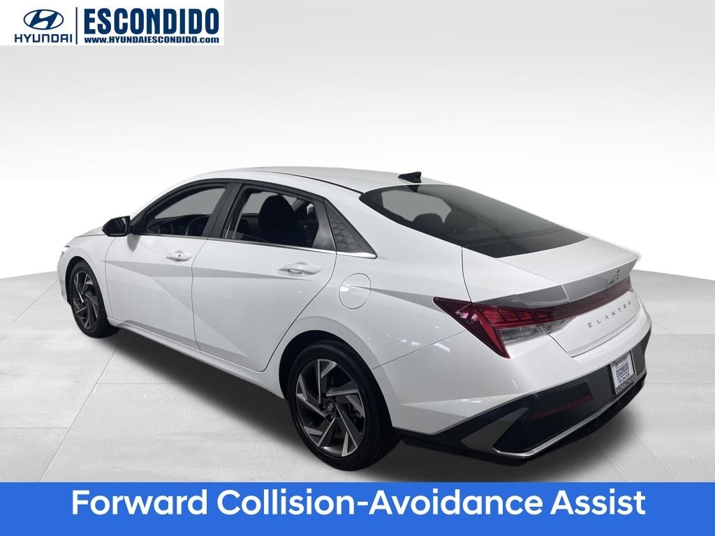 Used 2025 Hyundai Elantra SEL Convenience Sedan