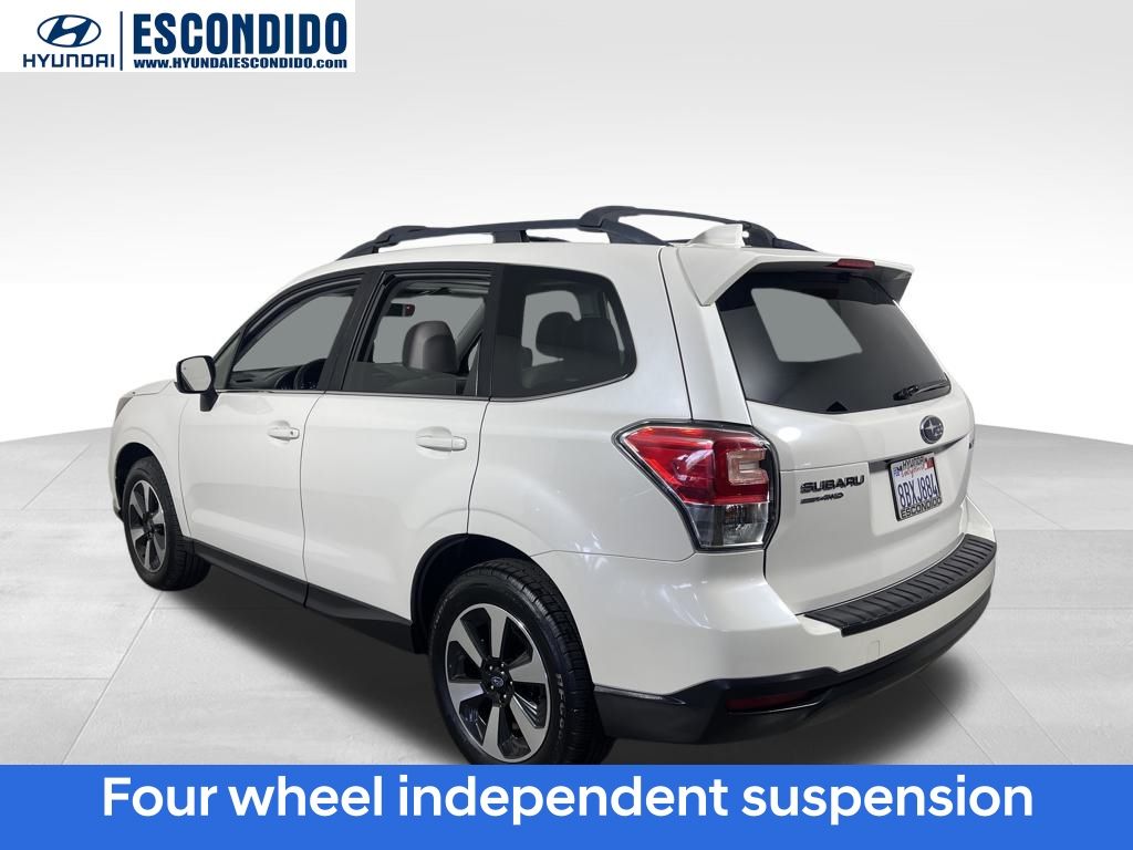 2018 Subaru Forester 2.5i Limited photo 3