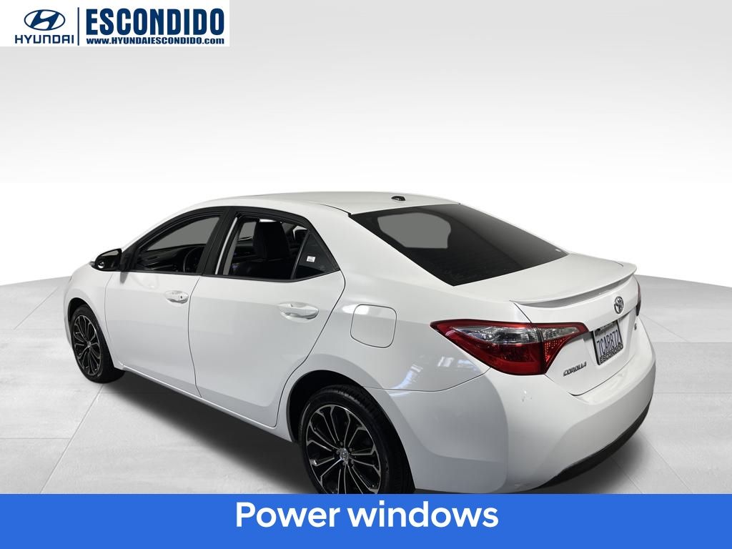 2014 Toyota Corolla L photo 2