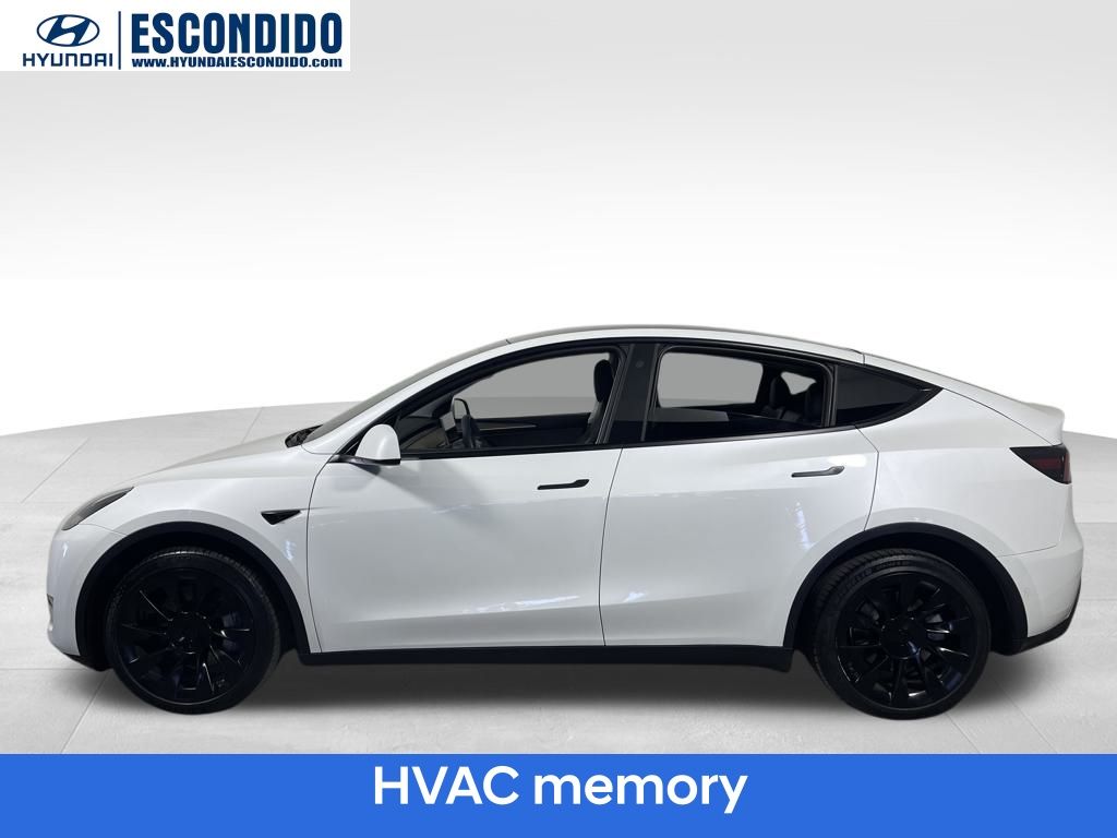 Used 2022 Tesla Model Y Long Range with VIN 7SAYGDEE1NF572734 for sale in Northfield, Minnesota