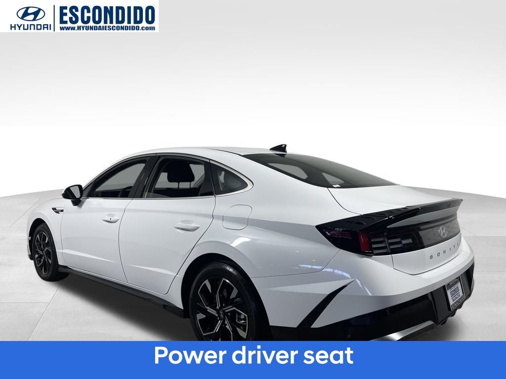 2024 Hyundai Sonata SEL photo 3