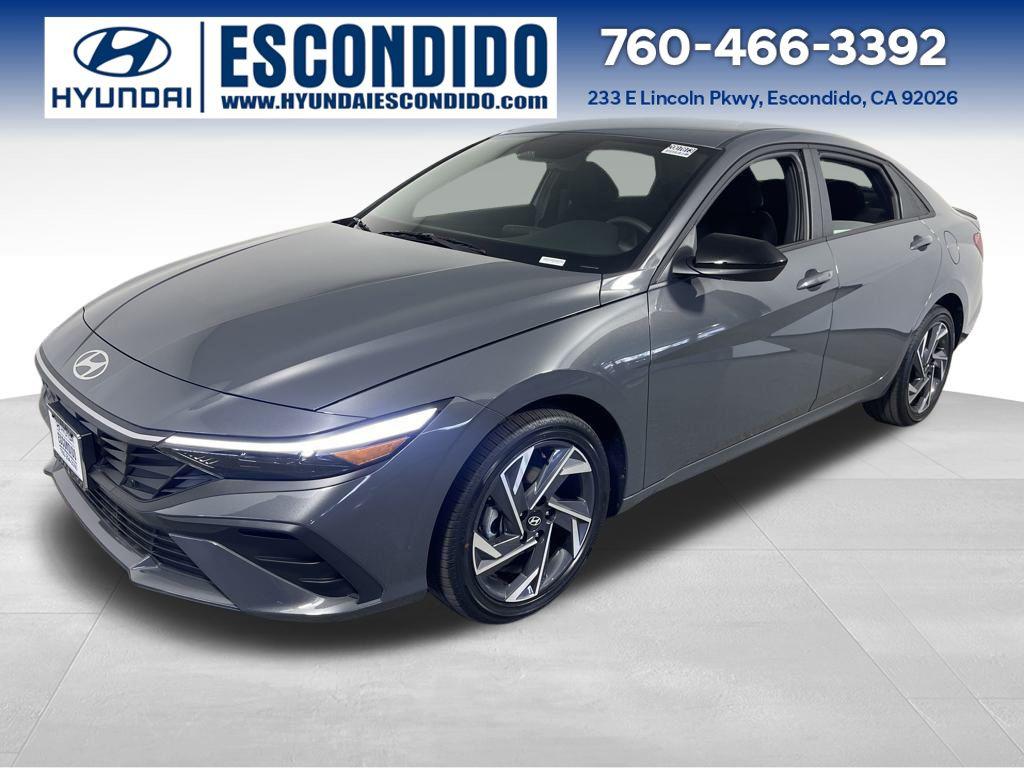 2025 Hyundai Elantra Hybrid Sedan 