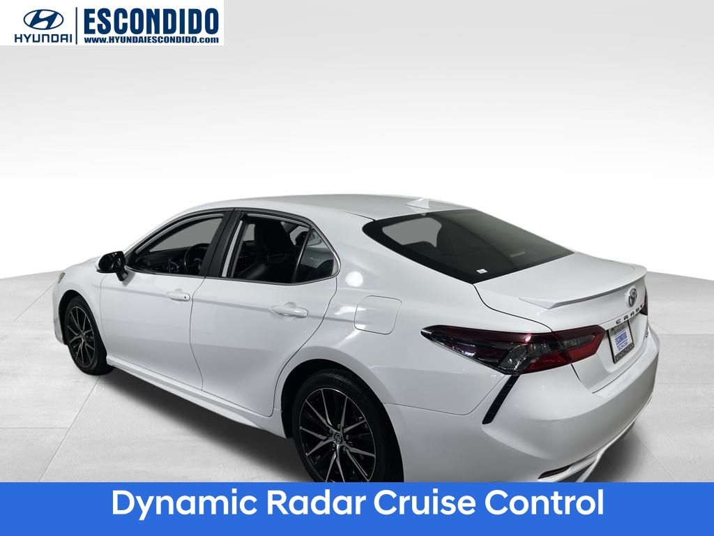 2023 Toyota Camry SE photo 2