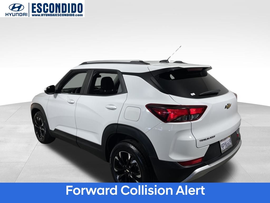 2023 Chevrolet Trailblazer LT photo 3