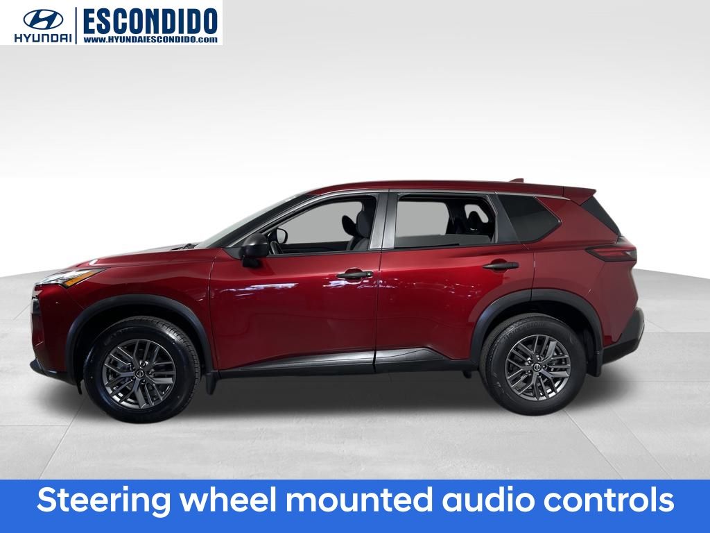 2021 Nissan Rogue S photo 2