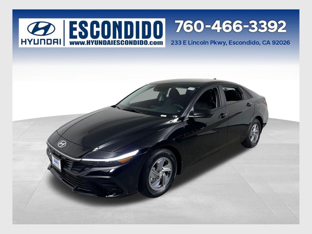 New 2026 Hyundai Elantra SE Sedan