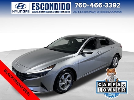 2023 Hyundai Elantra SE Sedan