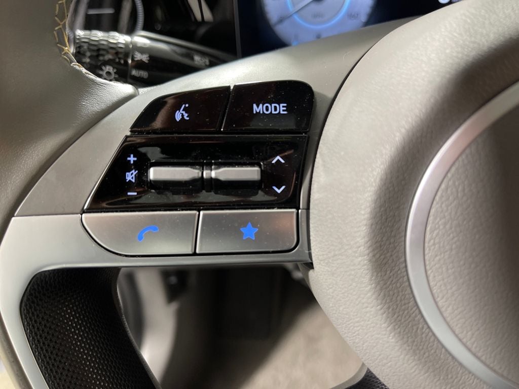 2025 Hyundai Elantra SEL - Photo 28