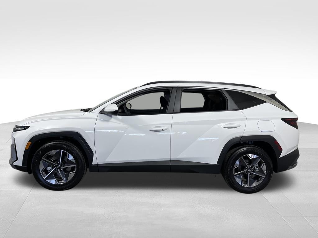 New 2026 Hyundai Tucson SEL FWD SUV