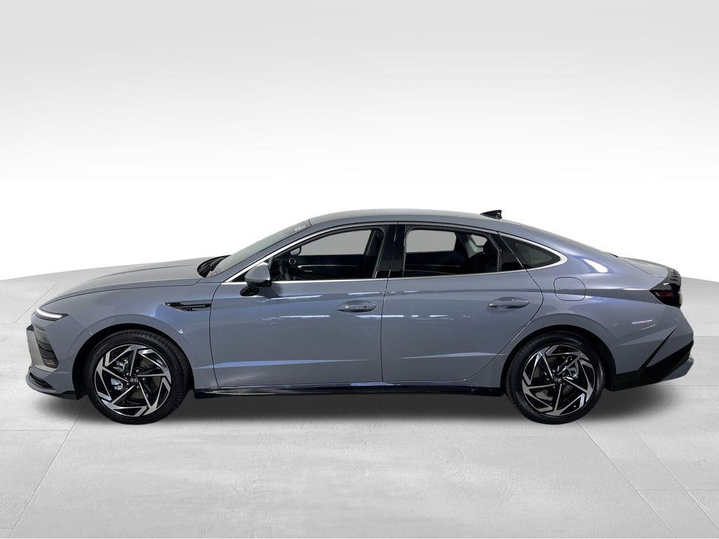 New 2026 Hyundai Sonata SEL Sport Sedan