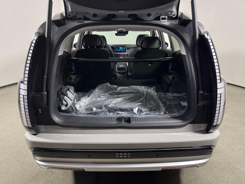 2026 Hyundai IONIQ 9 Performance Limited - Photo 10