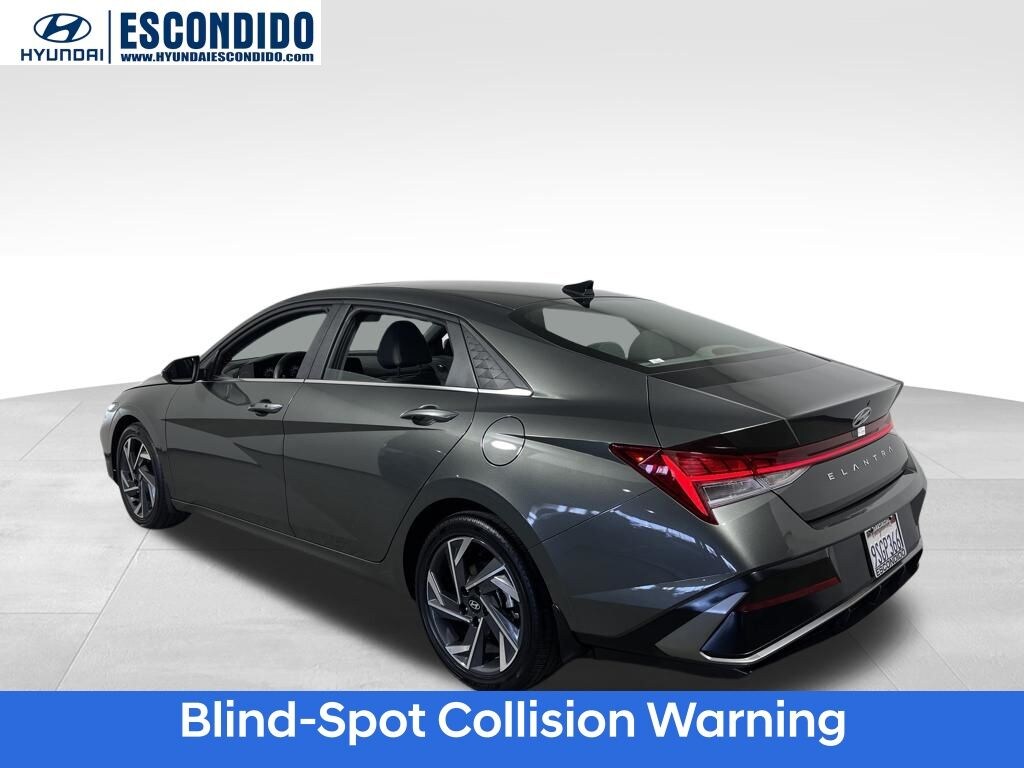 Certified 2025 Hyundai Elantra SEL Convenience Sedan