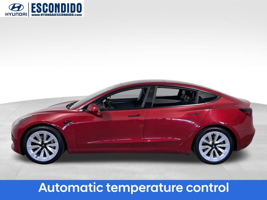 2021 Tesla Model 3 Standard Range Plus photo 2