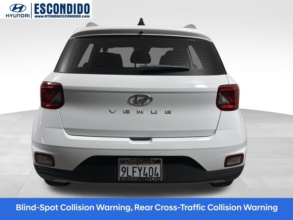 2022 Hyundai Venue SEL Limited photo 4