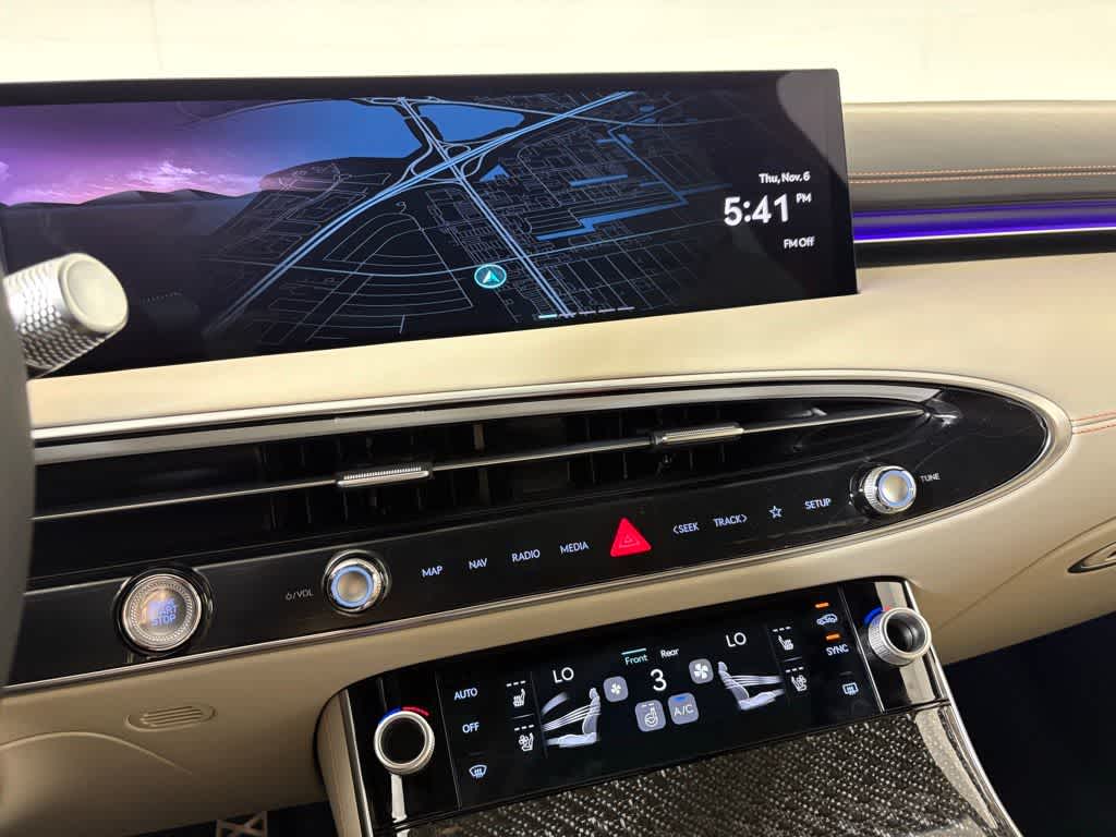 Thumbnail: 2026 Genesis GV70 - 25