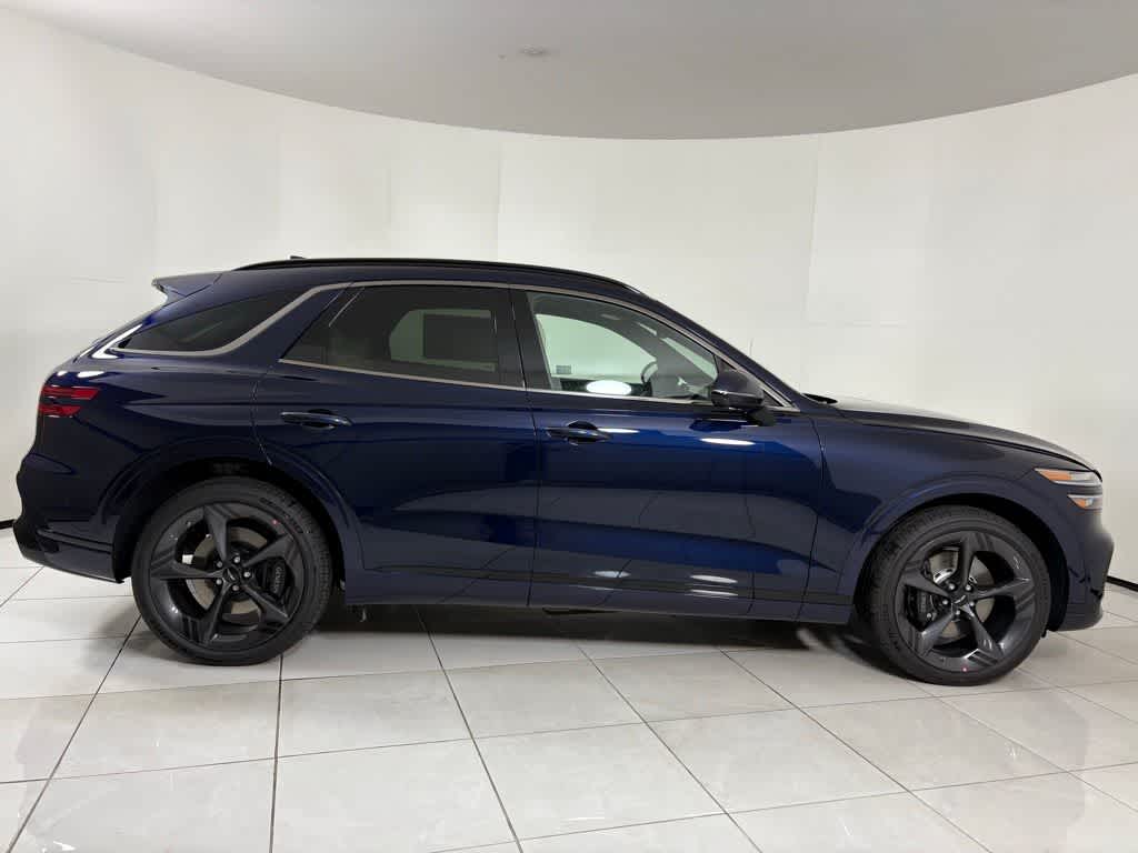 Thumbnail: 2026 Genesis GV70 - 6