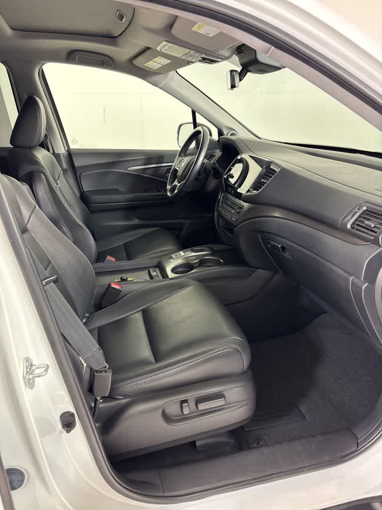 Thumbnail: 2022 Honda Pilot - 21