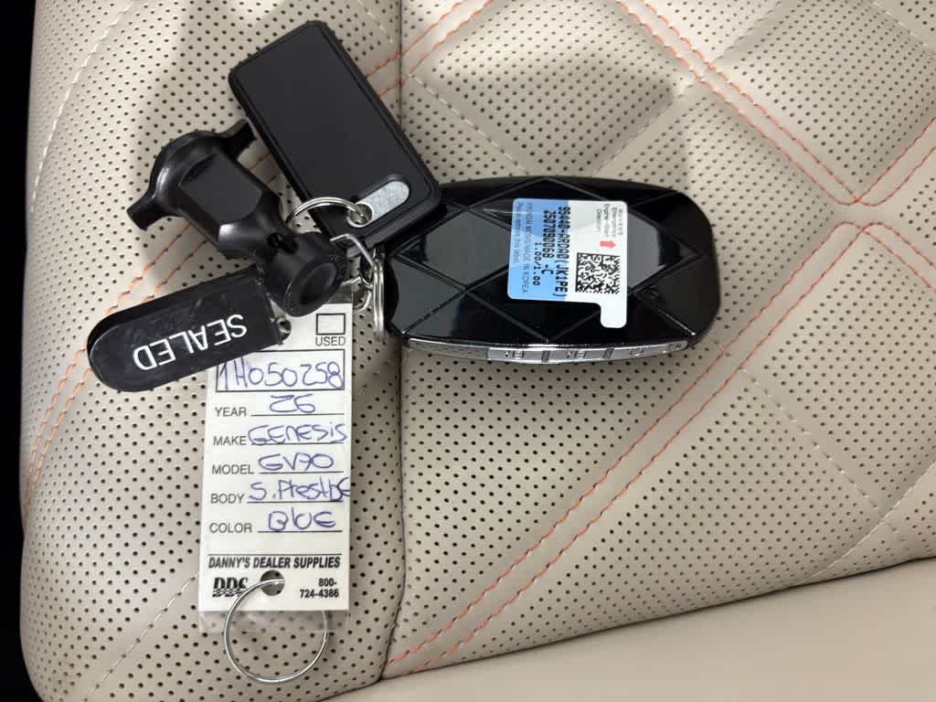 Thumbnail: 2026 Genesis GV70 - 28