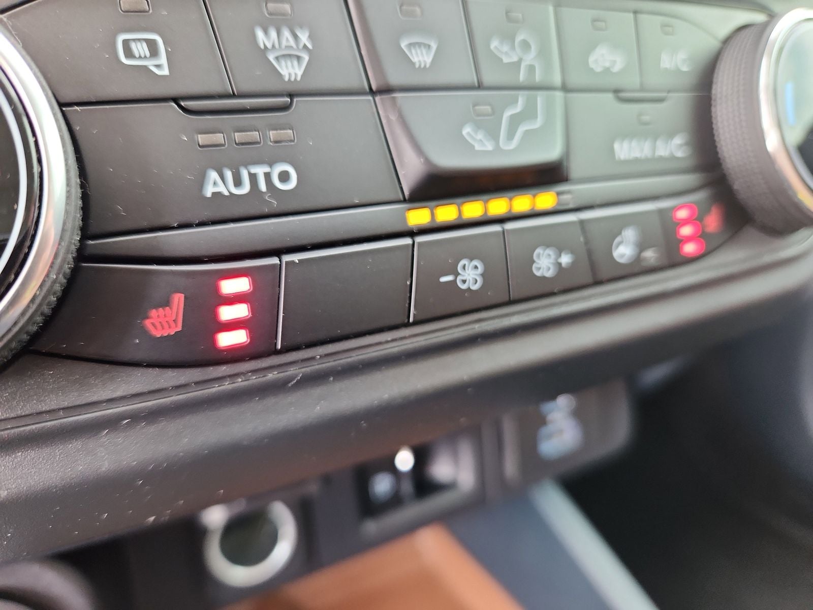 2023 Ford Maverick Lariat - Photo 23