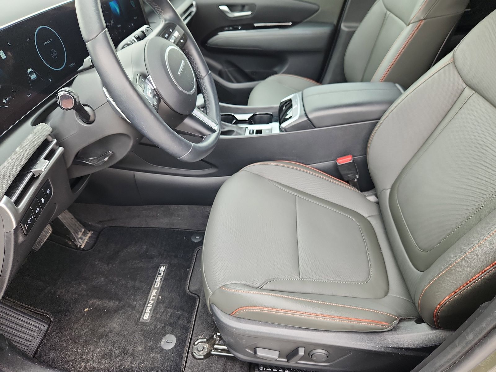 2025 Hyundai Santa Cruz Limited - Photo 10
