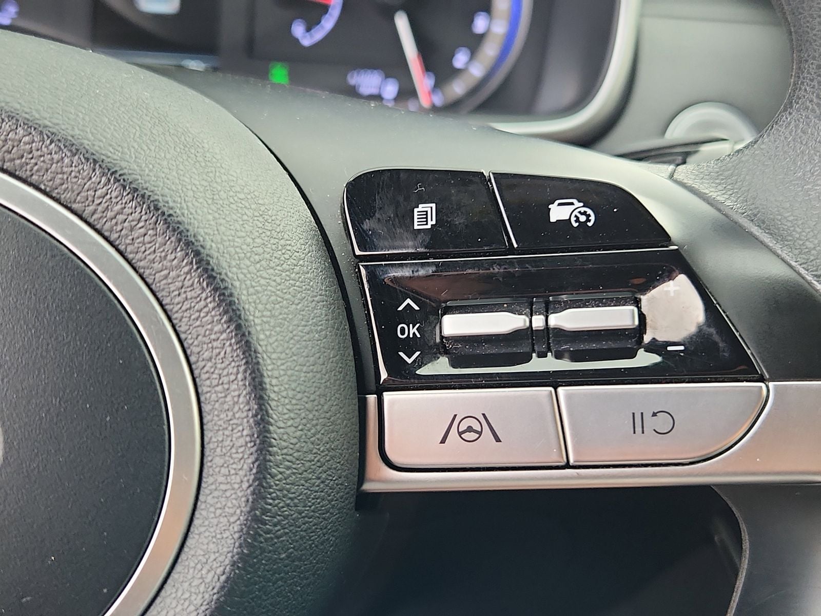 2023 Hyundai Santa Cruz SEL - Photo 20