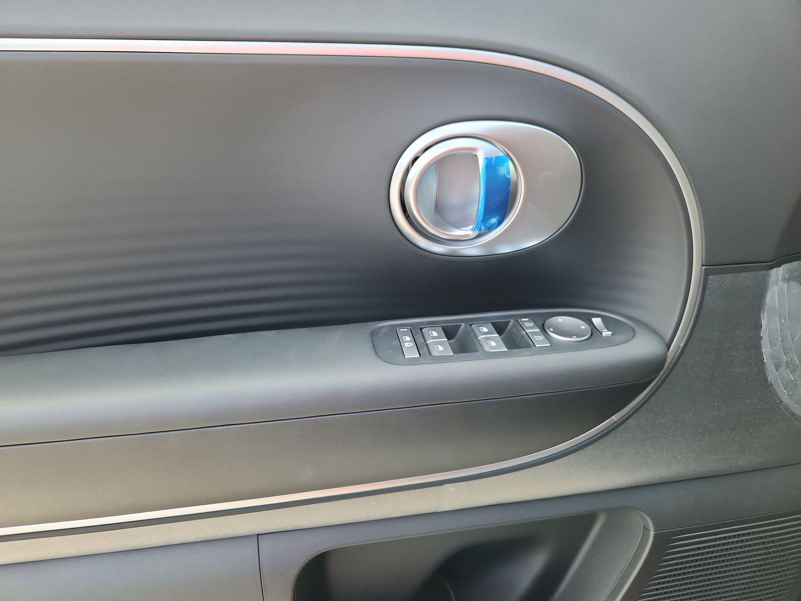 2026 Hyundai IONIQ 9 SE - Photo 9