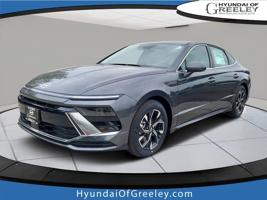 New 2025 Hyundai Sonata SEL Sedan