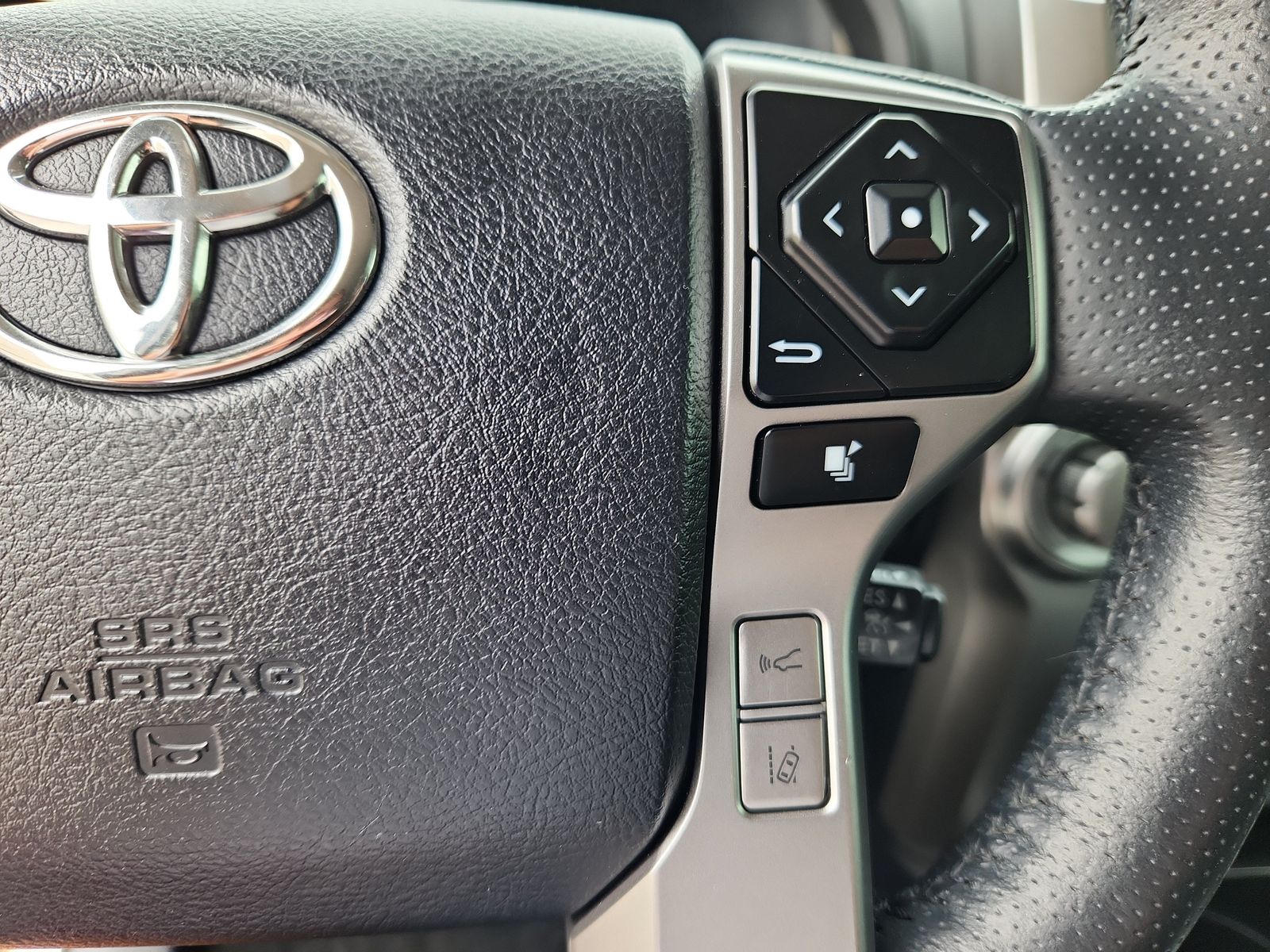2024 Toyota 4Runner SR5 Premium - Photo 20