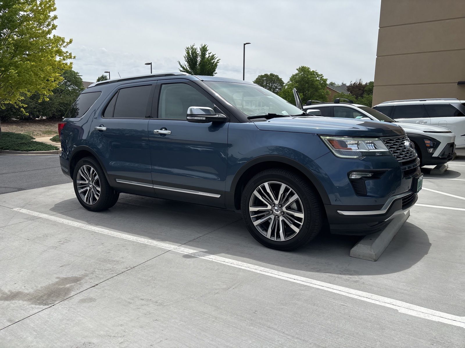2018 Ford Explorer Platinum 4WD's photo