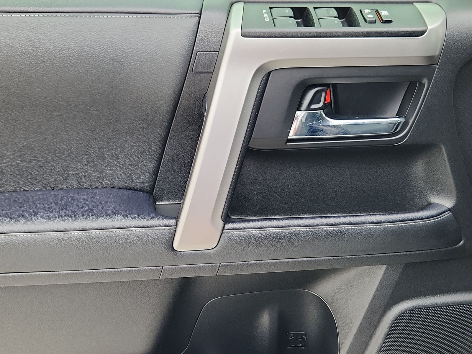 2024 Toyota 4Runner SR5 Premium - Photo 9