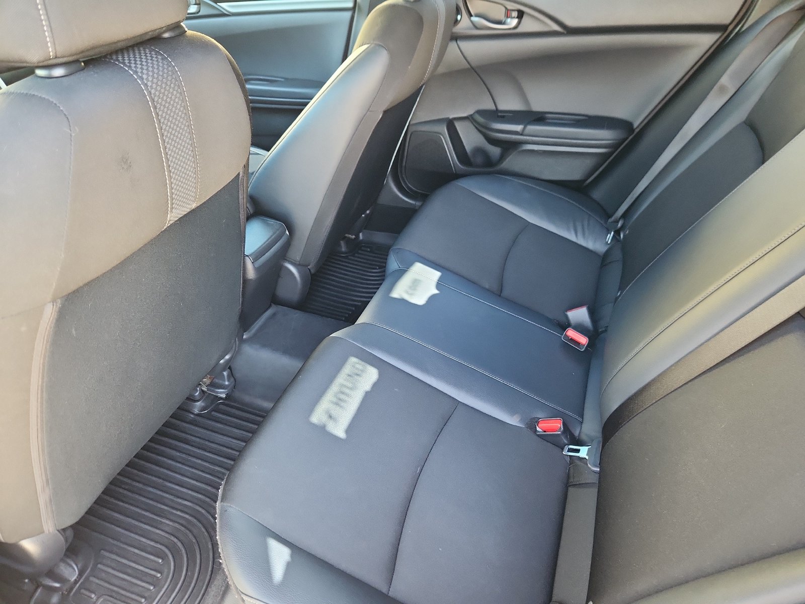 2021 Honda Civic Hatchback Sport - Photo 11