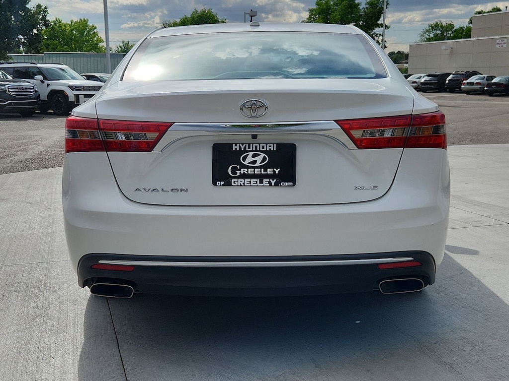 Used 2016 Toyota Avalon XLE Sedan
